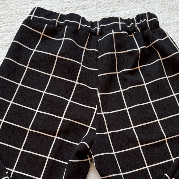 Black/White Print Slim Pants with Elastic Waist - Picture 6 of 12